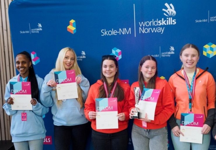 WorldSkills Norway oppfordrer nå videregående skoler til å bli medarrangør av Skole-NM 2025.  Skoler som ønsker å arrangere finaler i ett eller flere fag oppfordres derfor til å melde sin interesse. 