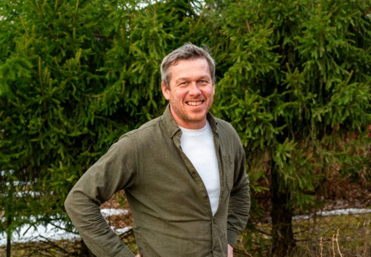 Ronny Bakken blir ny kjededirektør i XL-BYGG Fra starten av mai tiltrer Ronny Bakken stillingen som kjededirektør i XL-BYGG. Han kommer fra Gausdal Landhandleri, hvor han har vært 15 år, de siste ti årene som proff- og innkjøpssjef.