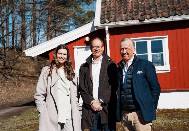 Peab kjøper Huseby-tomten, regulert for 130 boliger, fra Höegh Eiendom og Arcanum Eiendom AS. Gjennom investeringen fortsetter Peab sin vekstambisjon i hovedstaden.  Peab kjøper Huseby-tomten: Jannicke Mansika-Aanstad i Peab Eiendomsutvikling