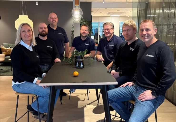 Fjorden Elektro blir en del av Caverion Vestfold: Nytt kraftsenter i Sandefjord  share – Vi har sett hvor mye sterkere vi kan bli sammen. Nå får kundene virkelig alt på ett sted – fra akutte serviceoppdrag til komplekse prosjekter, sier Tom Evan Hansen