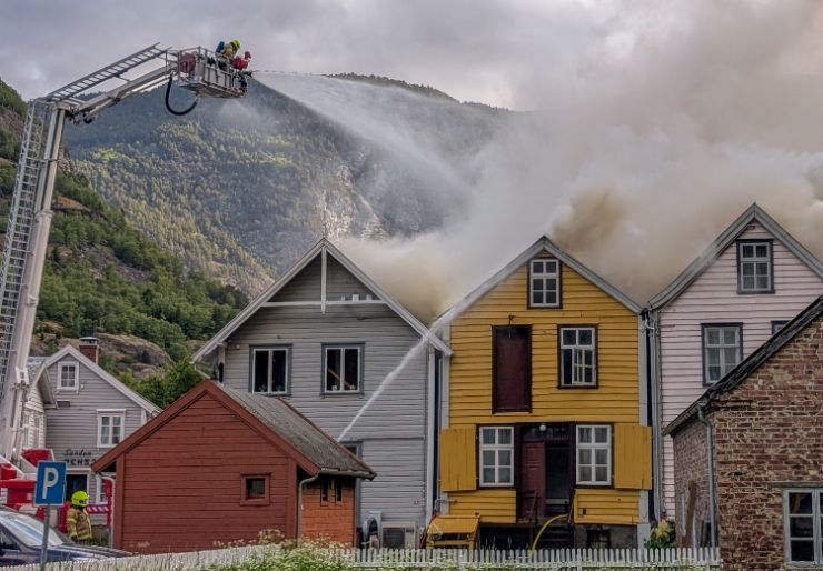 12 millioner til brannsikring av viktige trehus