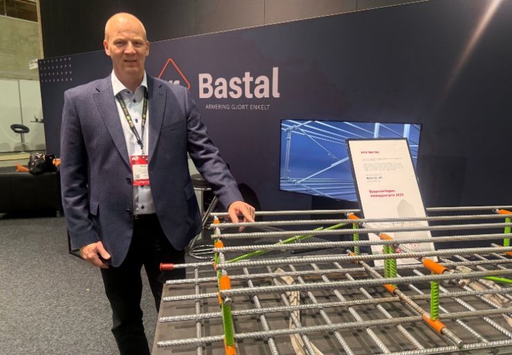 Smartfix fra Bastal AS Smartfix fra Bastal AS gjør det mulig å flatpakke armering og kombinerer effektiv produksjon, lavere miljøavtrykk, og bedre HMS i én og samme løsning.