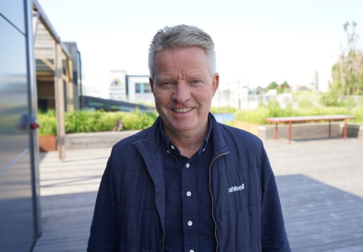 vil nå 15 mrd. i omsetning Ahlsell Norge lanserer 2030-strategien «Vekst som gjør en forskjell», med mål om å øke omsetningen fra rundt 9 til 15 milliarder kroner innen 2030.