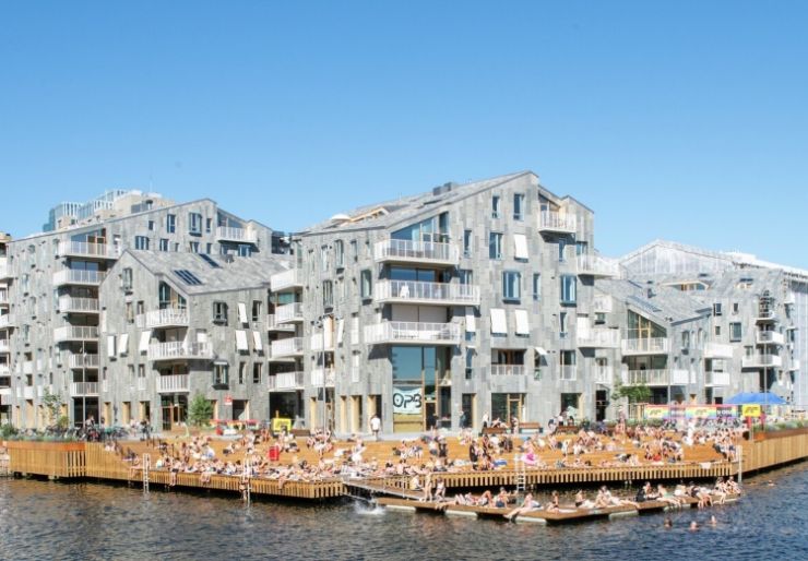 AF-prosjekt kåret til Årets Bygg Vannkunsten i Bjørvika ble onsdag 22 juni kåret til Årets Bygg under Byggedagene.  Det er AF Byggfornyelse som har vært totalentreprenør for prosjektet for Oslo S Utvikling. 