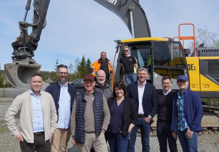 Lindab går videre med byggingen av et nytt produksjons- og distribusjonssenter i Spydeberg.  Med et anlegg på rundt 10.000 kvadratmeter skal selskapet samle produksjon, lager og logistikk i ett knutepunkt, med mål om å styrke leveransene til kunder