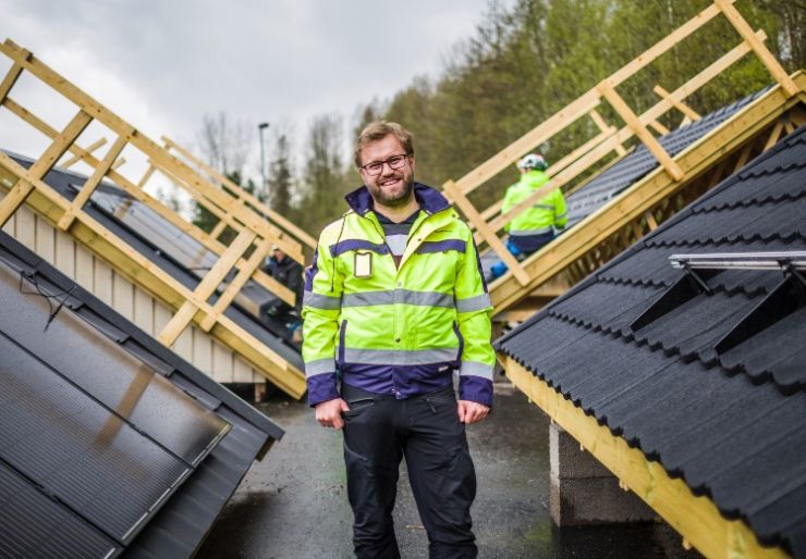 Trondheim kommune har de siste årene økt satsningen på utbyggingen av solcelleanlegg på kommunale bygg. Det første av i alt 15 anlegg, ble installert i 2019. 