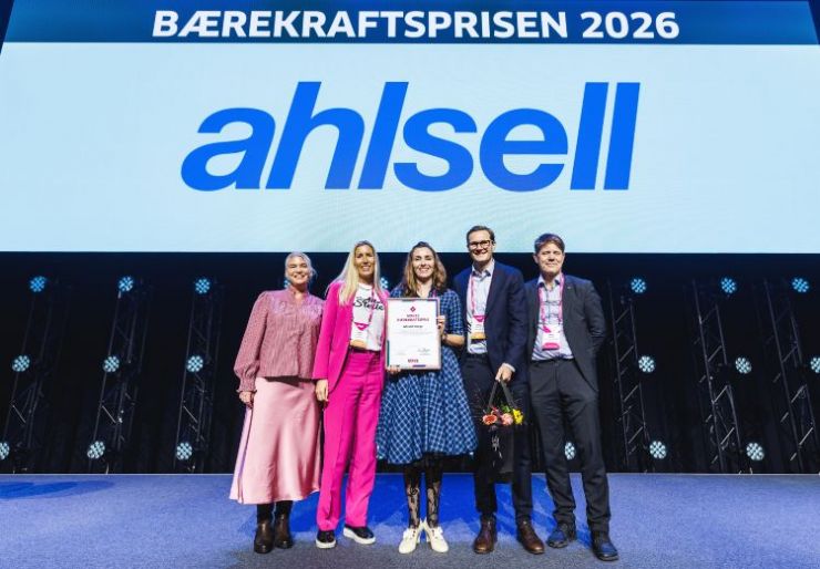 Ahlsell Norge er tildelt Virkes bærekraftspris 2026. Juryen trekker blant annet frem selskapets arbeid med utslippskutt, fornybar energi, klimadata og sirkulære løsninger. Neumann Bygg og Lyreco var de øvrige nominerte.