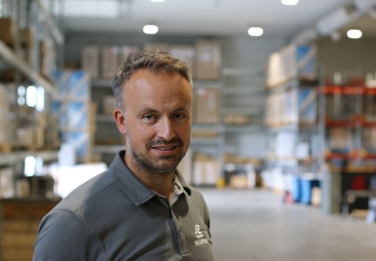 SKARPNES LANSERER  FlexGreen. Kundestyrt CO2‑reduksjon for Skarpnes betongtakstein